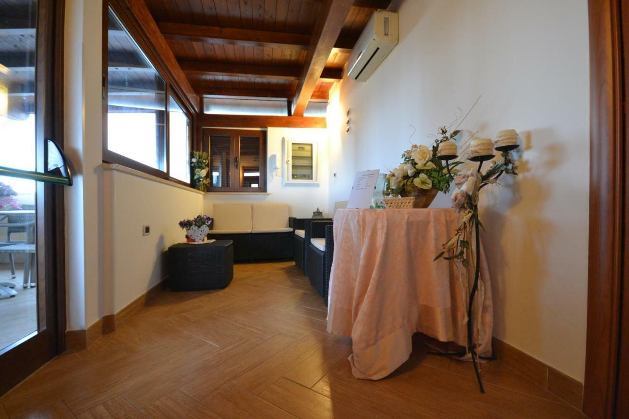 Il Piccolo Nido Bed & Breakfast Borgo Montenero Eksteriør bilde