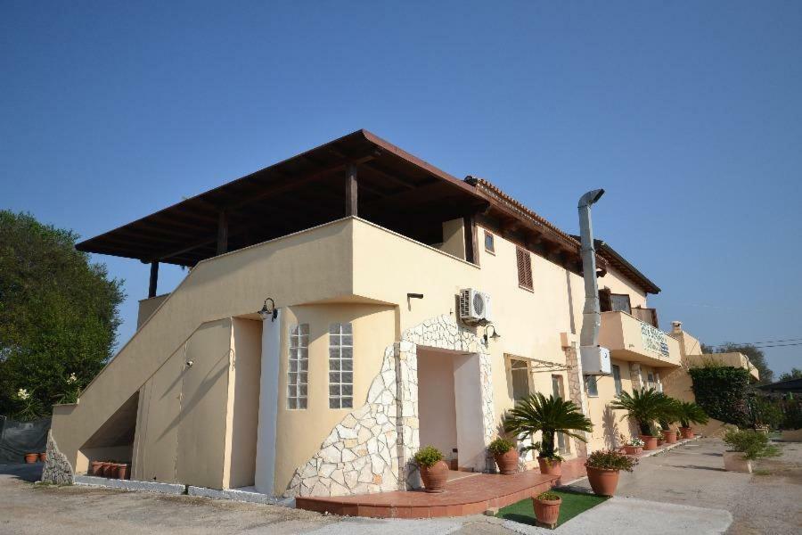 Il Piccolo Nido Bed & Breakfast Borgo Montenero Eksteriør bilde