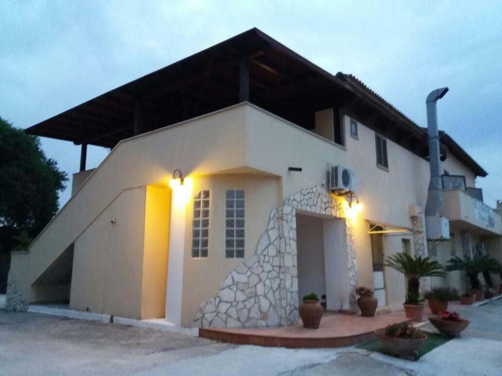 Il Piccolo Nido Bed & Breakfast Borgo Montenero Eksteriør bilde